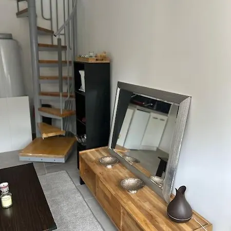 Parisien Duplex A Montreuil Apartment Montreuil (Seine-Saint-Denis)